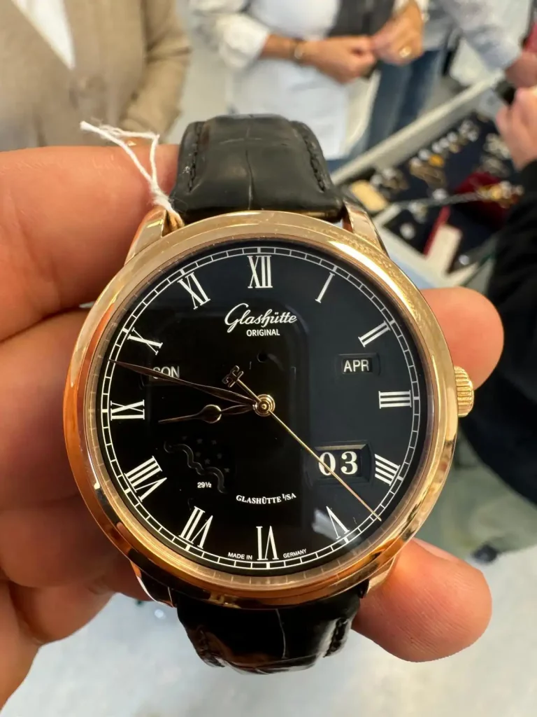 Glashütte Original Golduhr als hochwertige deutsche Luxusmanufakturuhr für professionellen Luxusuhrenankauf in Kiel