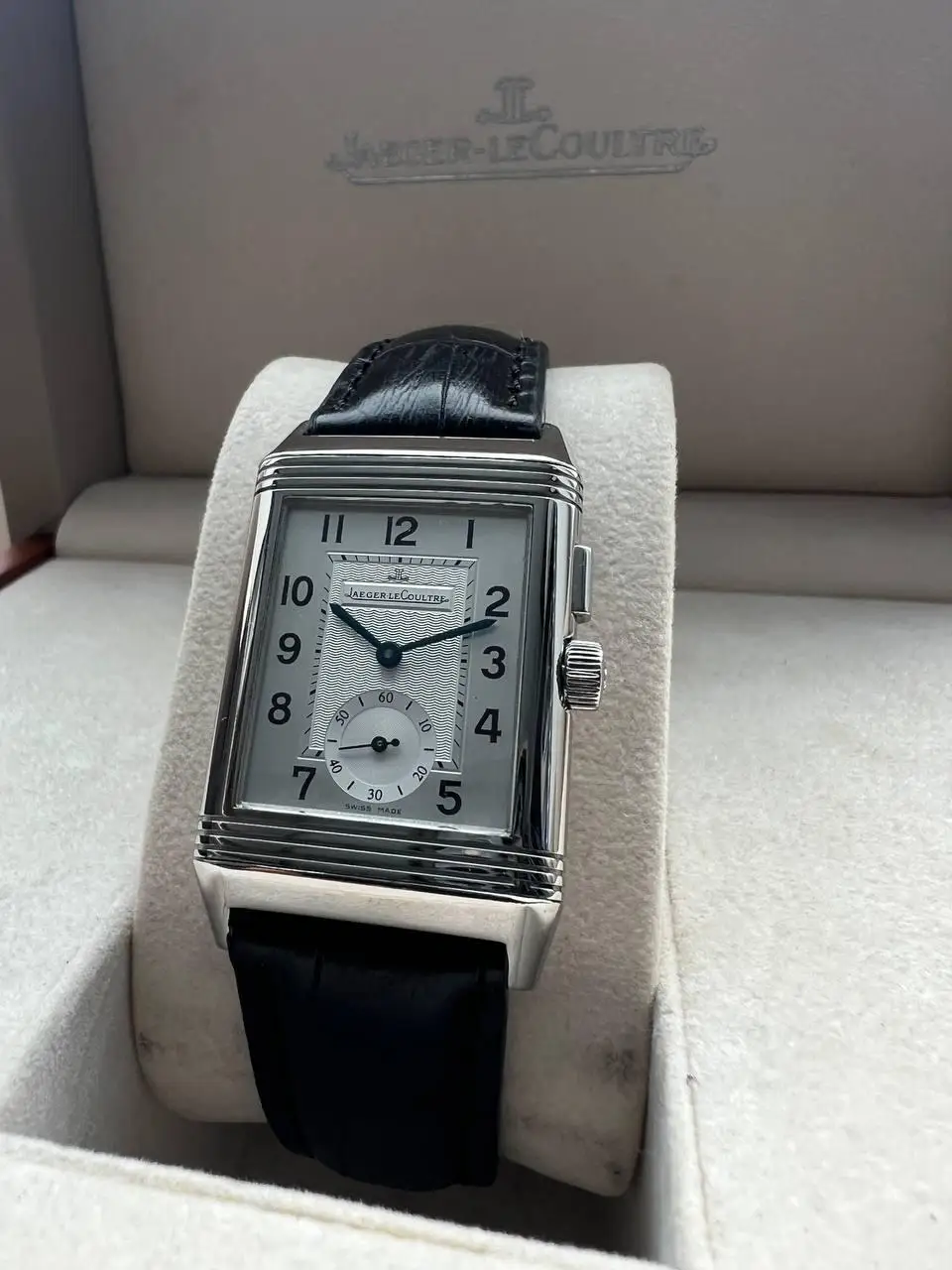 Jaeger-LeCoultre Reverso Luxusuhr im Originaletui für professionellen Luxusuhrenankauf in Norddeutschland