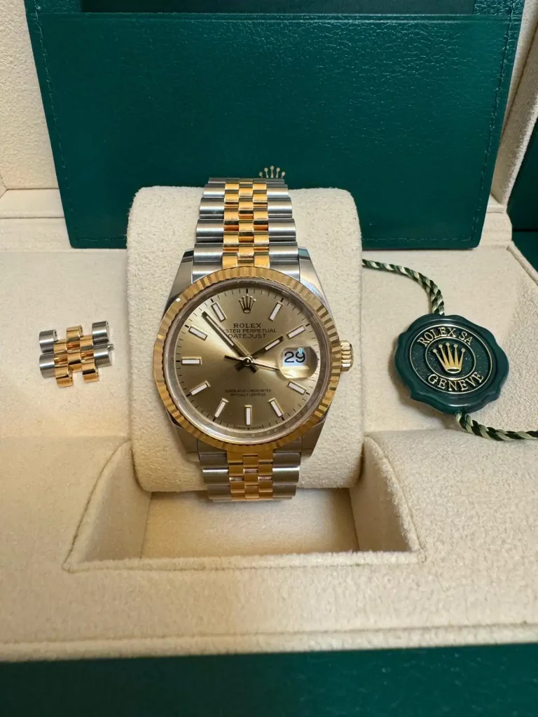 Rolex Datejust Full Set als hochwertige Luxusuhr für professionellen Luxusuhrenankauf in Bremen