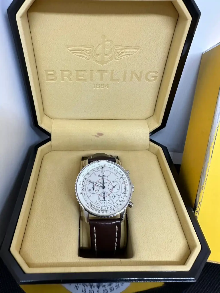 Breitling Navitimer mit Lederarmband in Originalbox beim Breitling Ankauf in Hamburg
