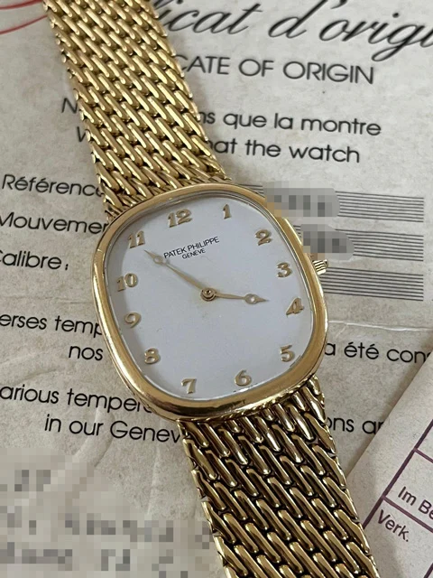 Vintage Patek Philippe Damenuhr mit Goldarmband beim Patek Philippe Ankauf in Hamburg