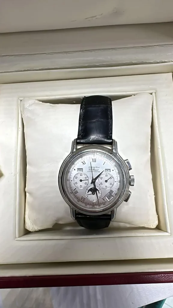 Zenith Chronomaster mit Lederarmband beim Zenith Ankauf in Hamburg